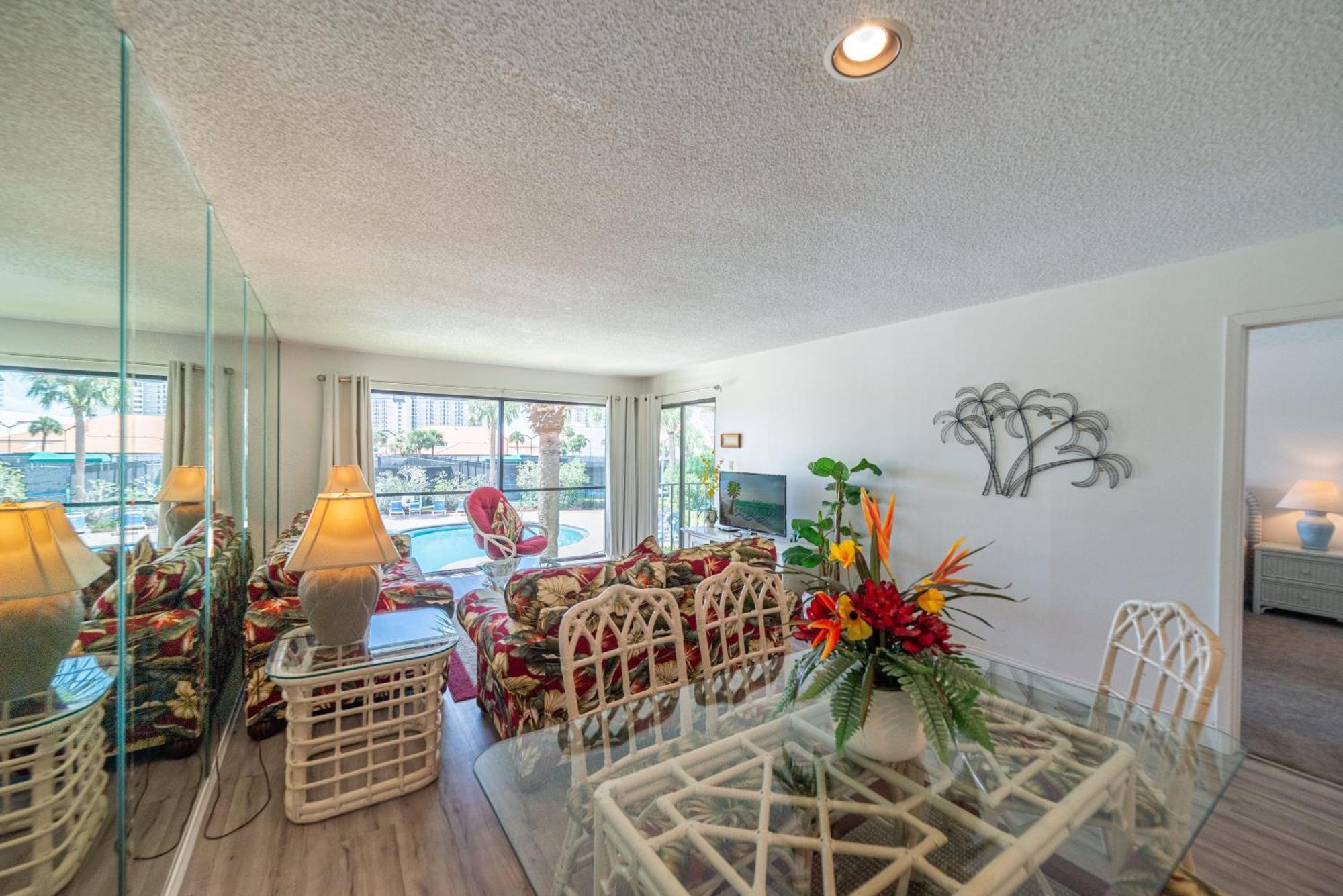 Edgewater 2713 'palm Of His Hand' * Panama City Beach