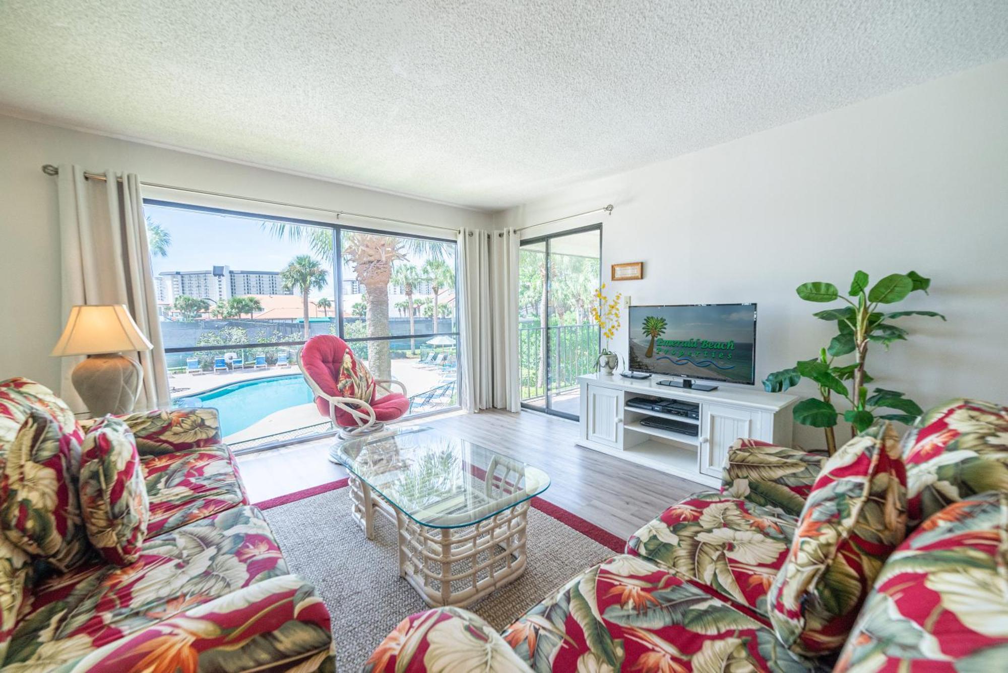 Edgewater 2713 'palm Of His Hand' Holiday home